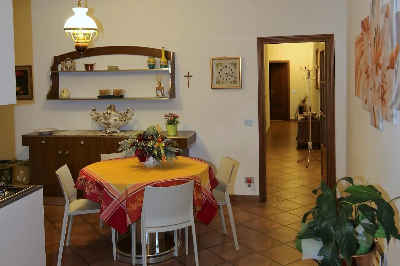 Apartment Lovely Tuscan Country House Siena